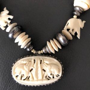 Elephants hand carved beaded with large carved Elephant Cabochon necklace EUC